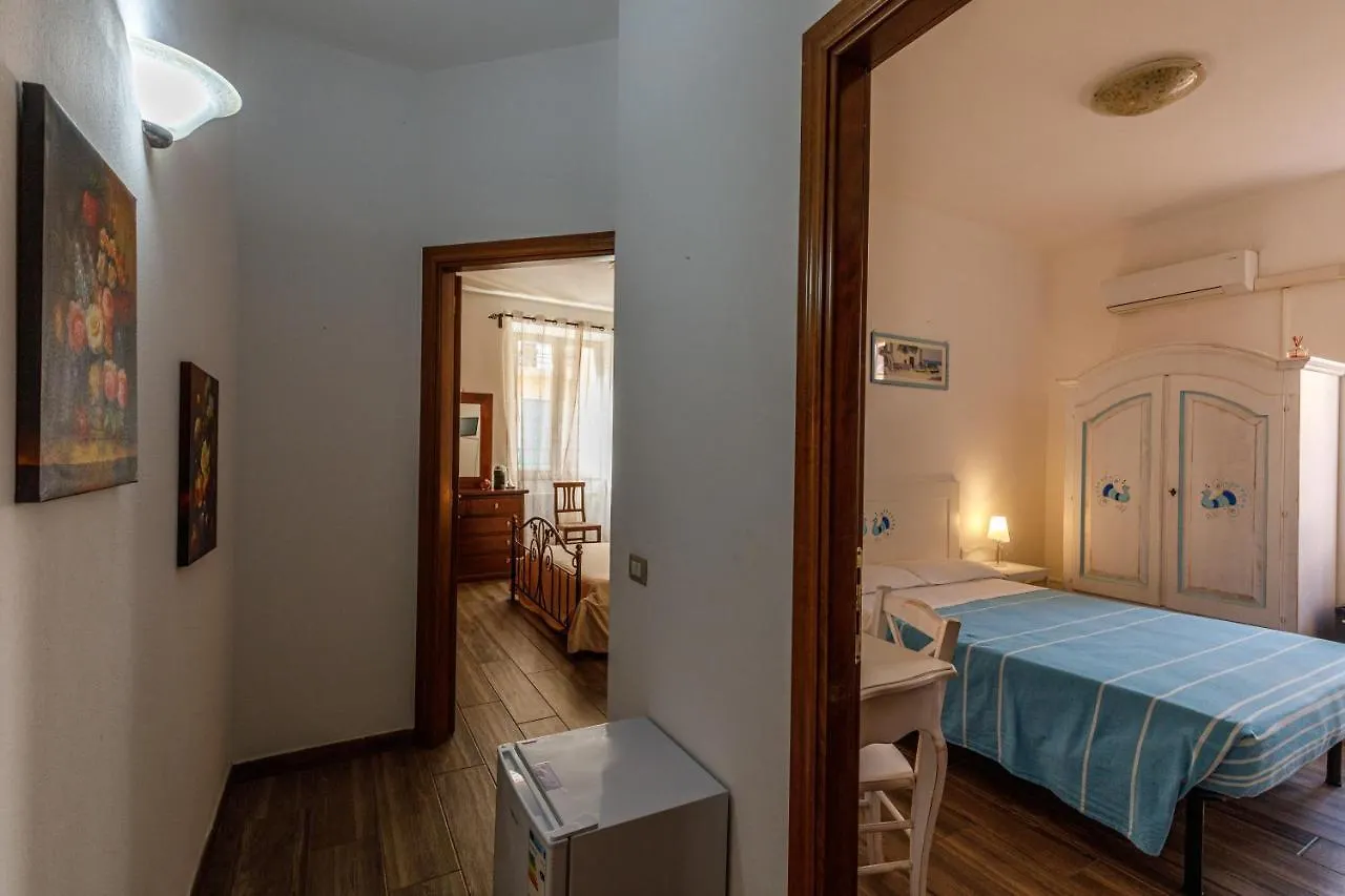 Onlyrooms I - Central & Quiet Area Cagliari Guest house