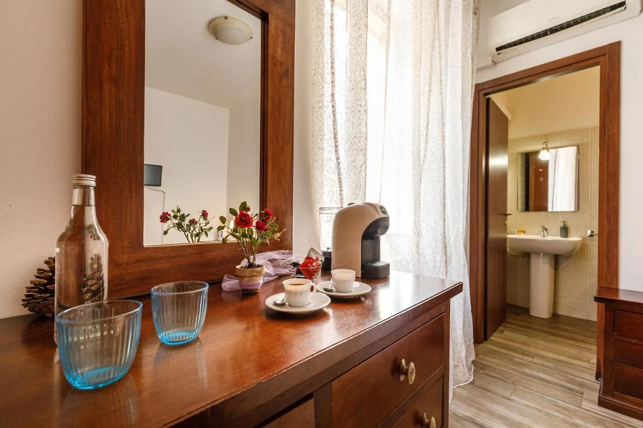 Guest house Onlyrooms I - Central & Quiet Area Cagliari